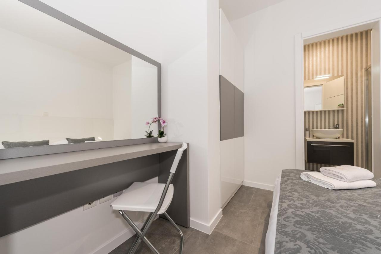Apartment Magnifica With Pool