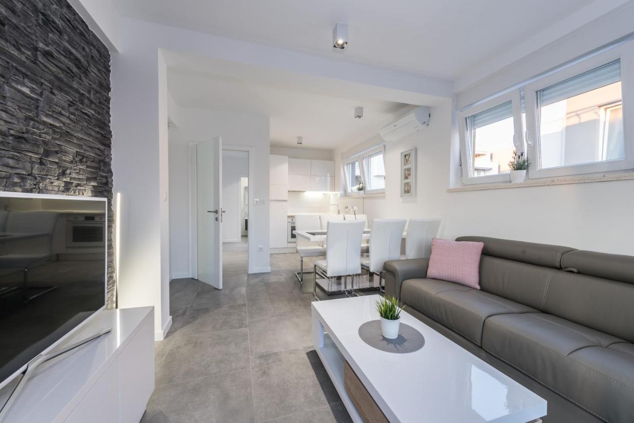 Apartment Magnifica With Pool *