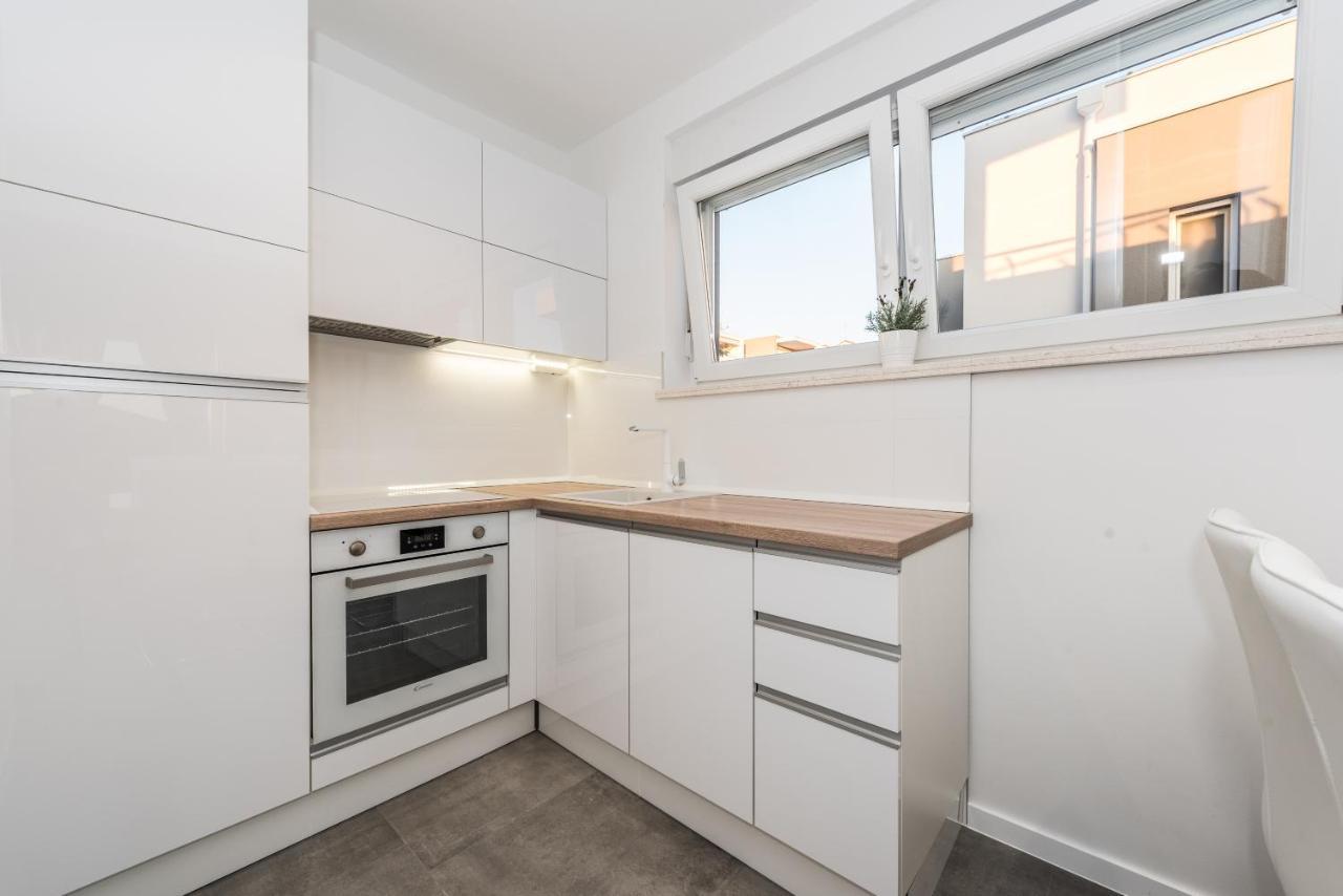 Magnifica With Pool Apartament *